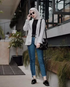 5-inspirasi-smart-casual-wanita-yang-elegan-dan-modern