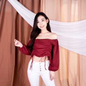 Dress Sabrina dengan Potongan Bodycon