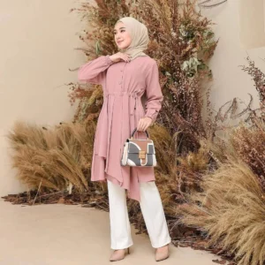 atasan-lengan-panjang-yang-bikin-penampilan-makin-standout