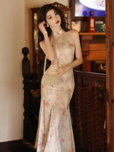 melintasi-zaman-pesona-cheongsam-dalam-mode-modern